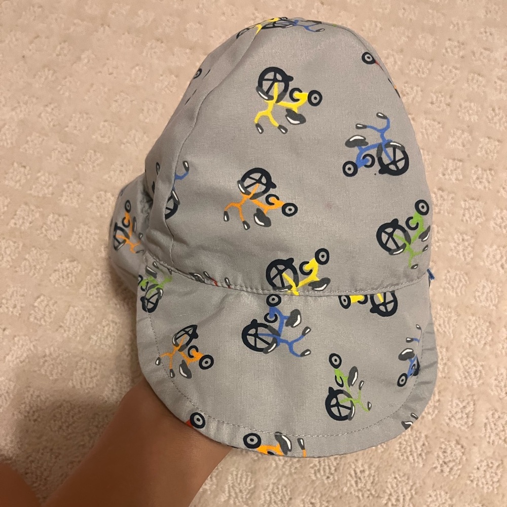 Bathing suit hat